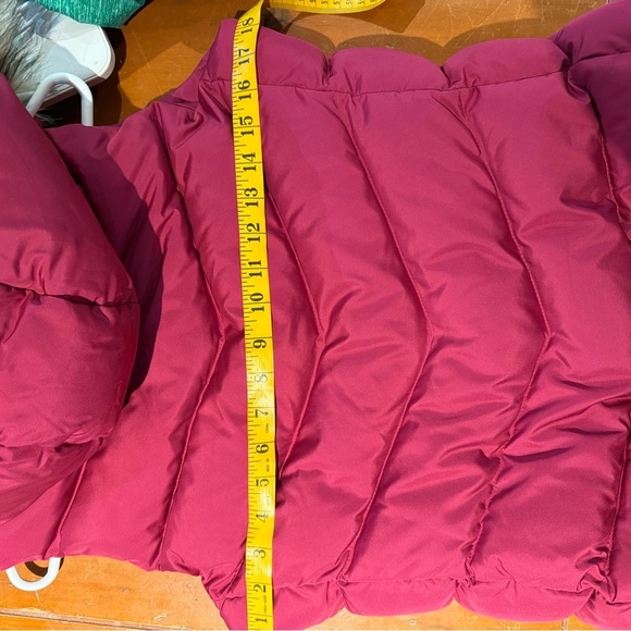 GAP Fuchsia Puffer Vest with Faux Fur Trim - Picture 5 of 5